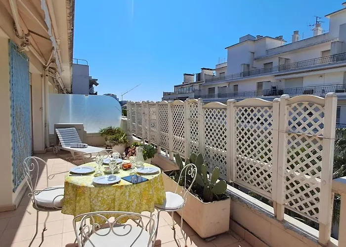 Apartamento Le California T3 *