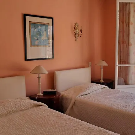 Apartment Le California T3 *