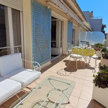 Apartment Le California T3 *